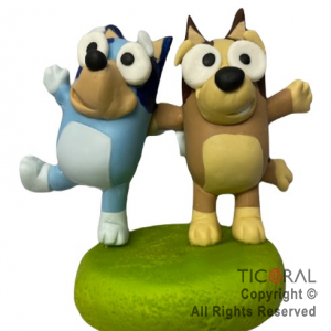 ADORNO MAQUETA PERRITOS  BLUEY Y BINGO PORCEANA FRIA x 1